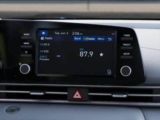 2025 Hyundai Elantra SEL - Photo 11