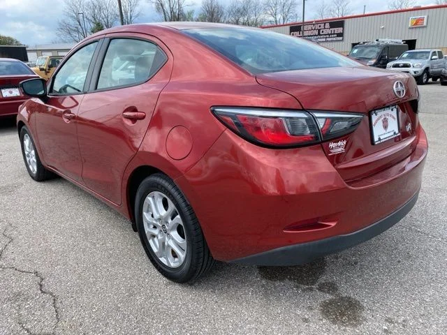 Used 2016 Red Scion Base image 4