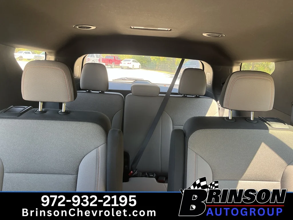 Used 2026 Summit White Chevrolet LT image 16