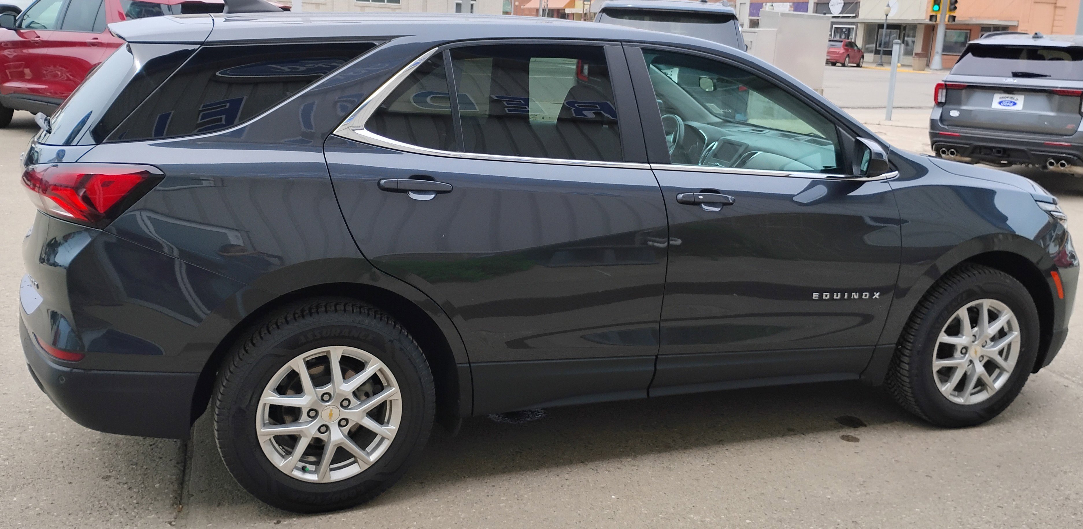 Used 2022 Iron Gray Metallic Chevrolet LT image 5