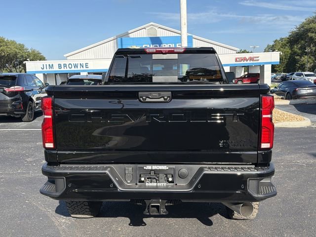 New 2026 Black Chevrolet High Country image 5