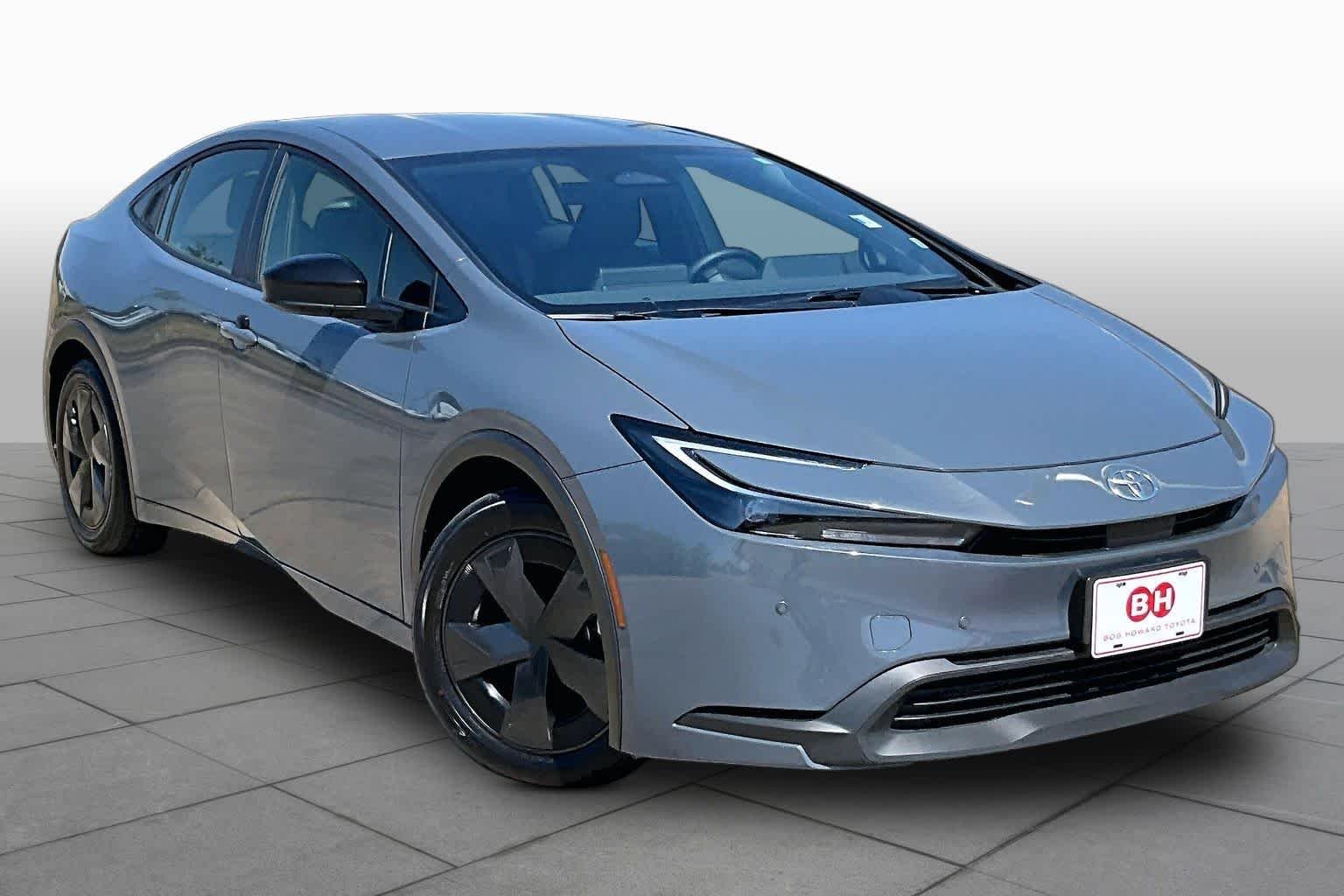 Certified Used 2025 Guardian Gray Toyota LE image 3