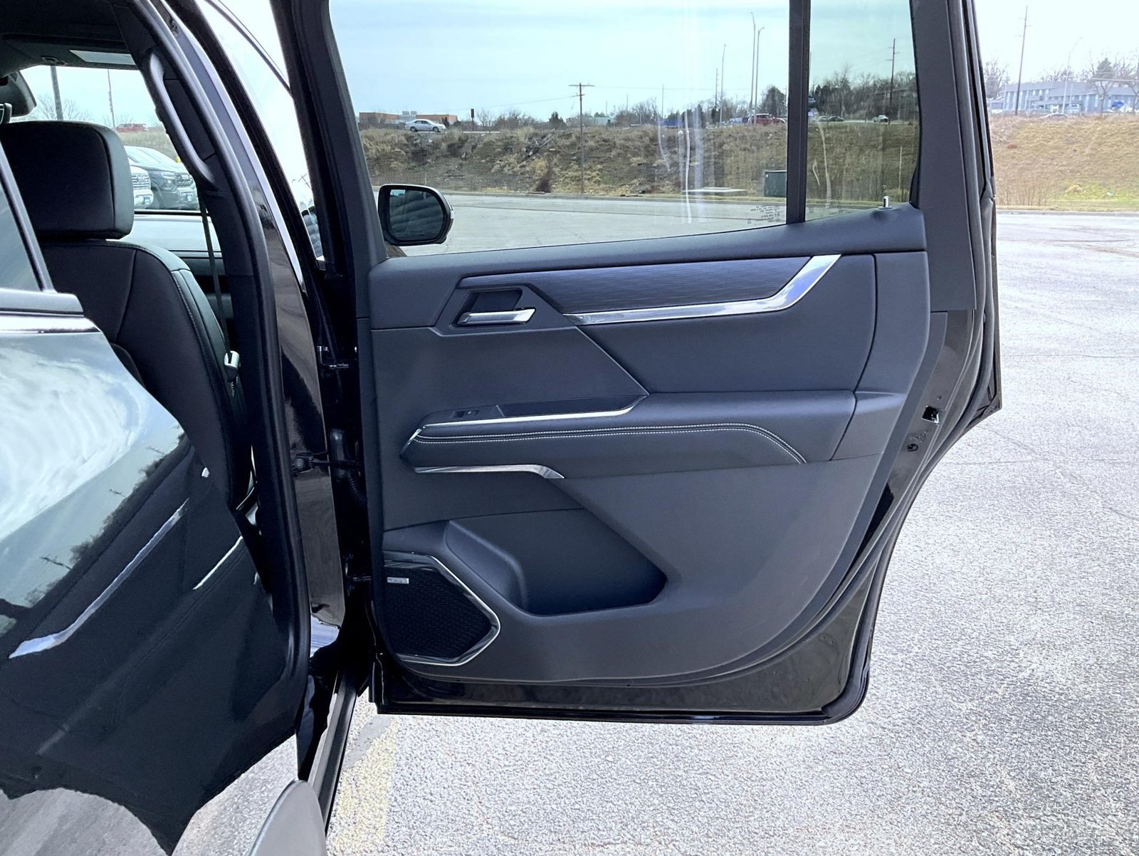 2026 GMC Acadia Elevation - Photo 17