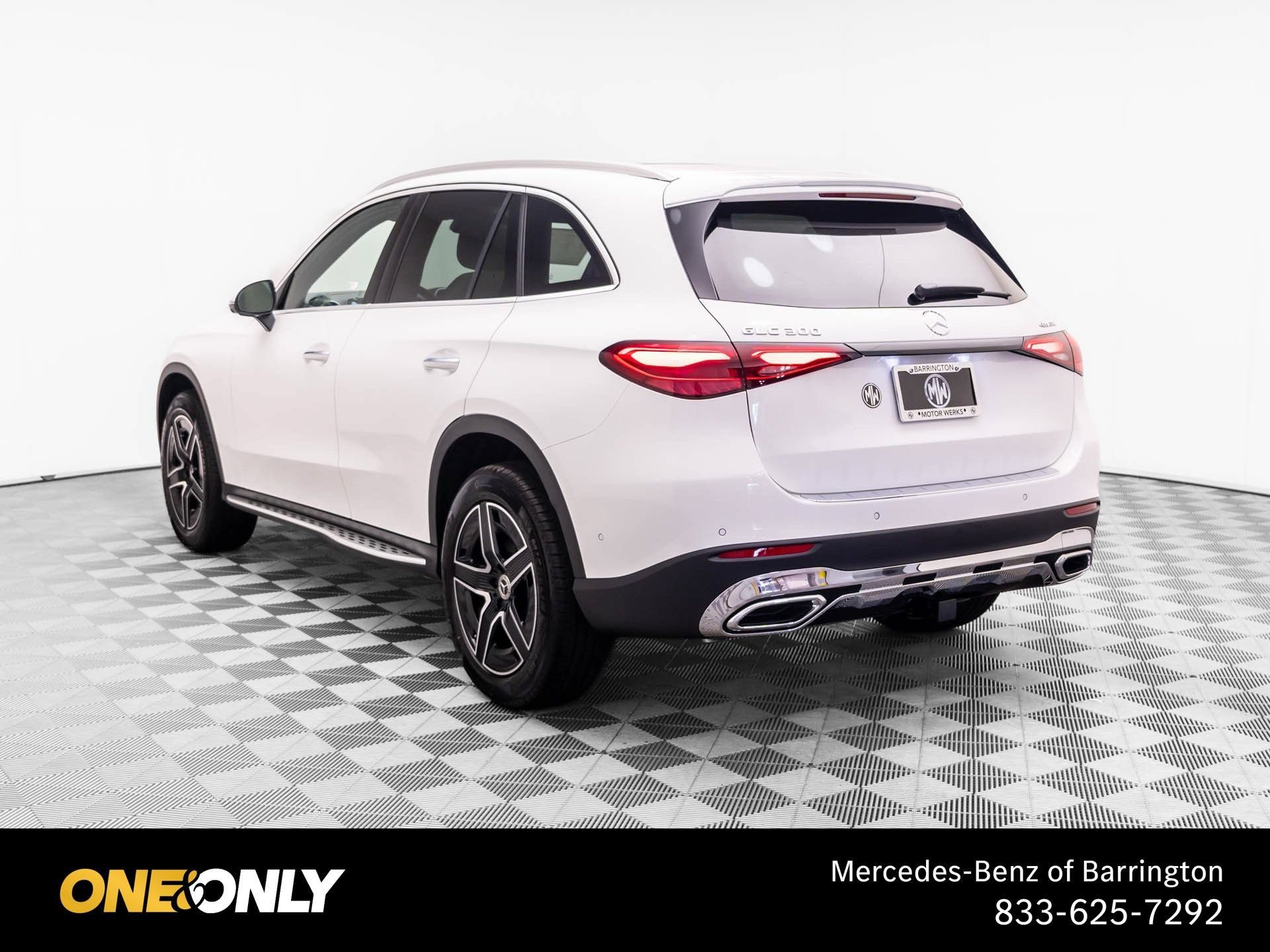 New 2027 Polar White Mercedes-Benz GLC 300 image 47