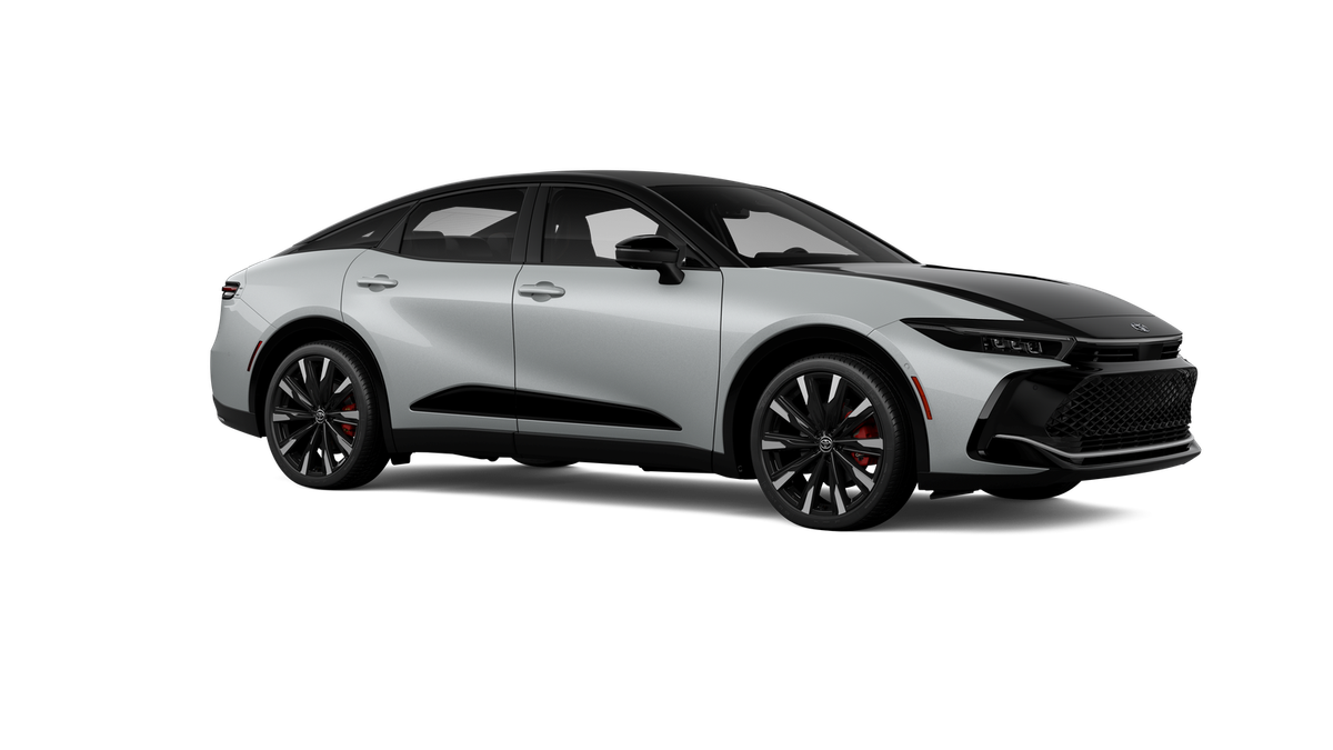 New 2027 Oxygen White with Black bi-tone Toyota Platinum image 14