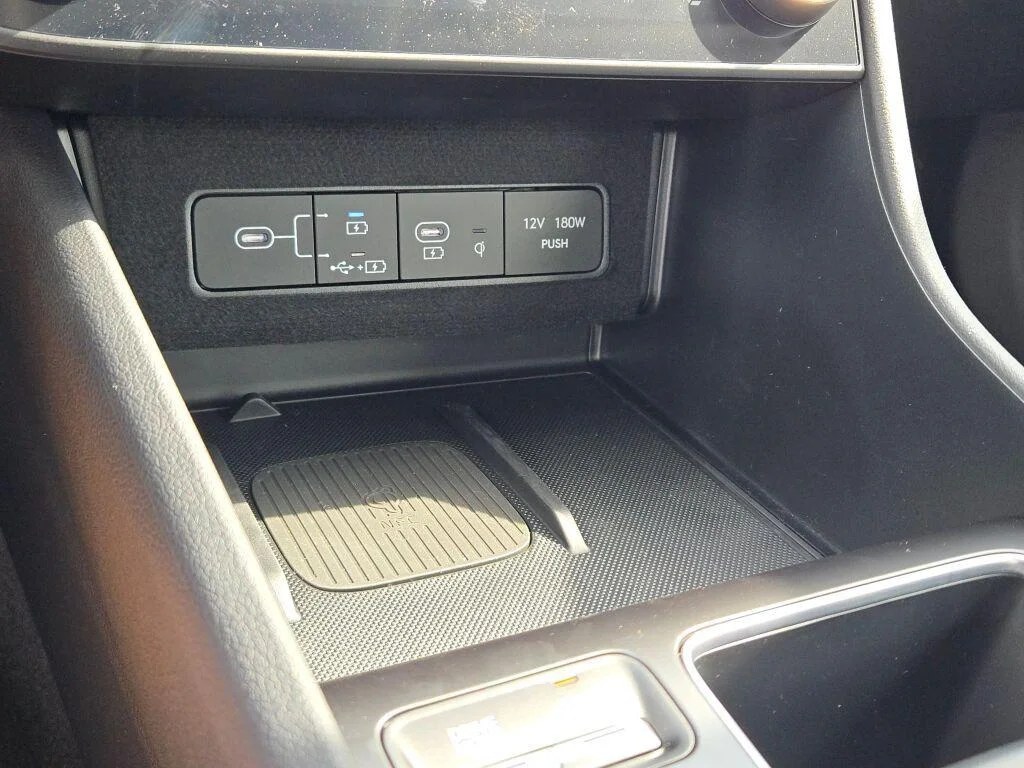 2025 Hyundai Sonata Hybrid Limited - Photo 27
