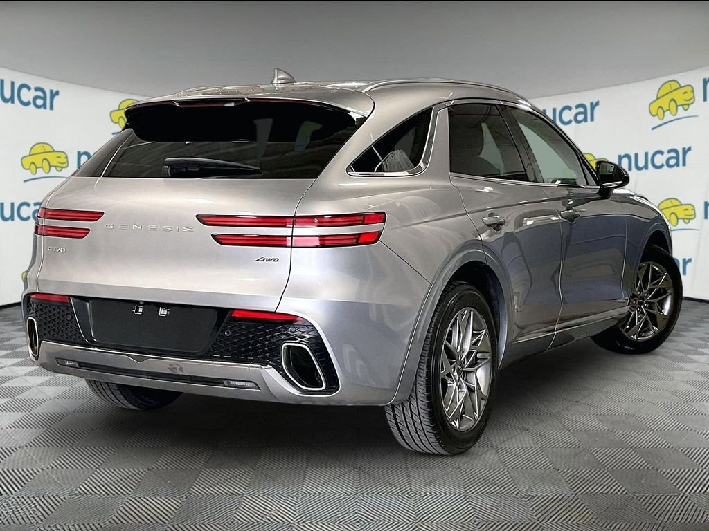 Used 2025 Silver Genesis 2.5T image 6