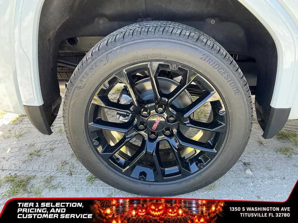 New 2026 Glacier White Tricoat GMC Denali image 17
