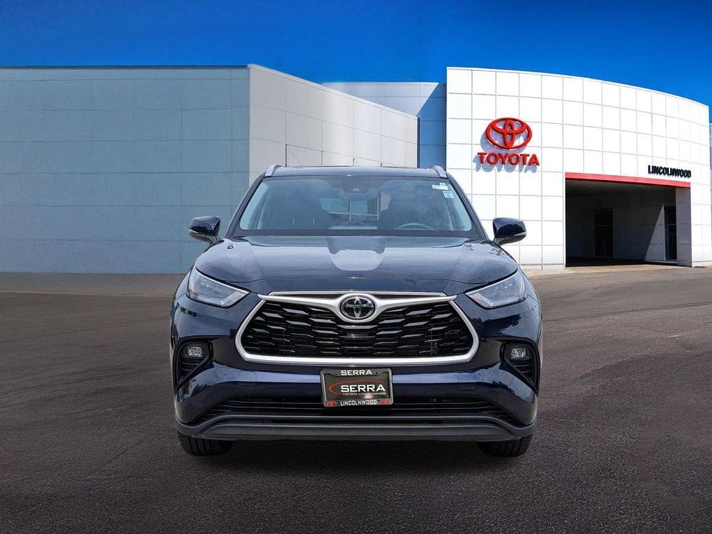 Used 2026  Toyota XLE image 4