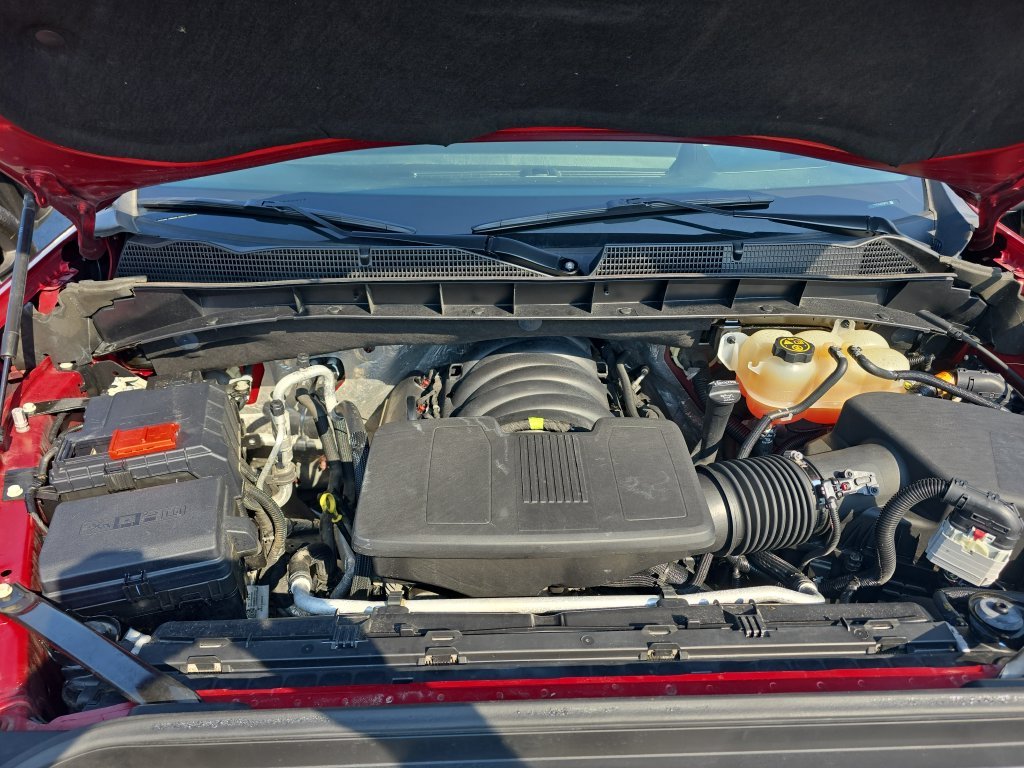 Used 2022 Red GMC Denali image 21