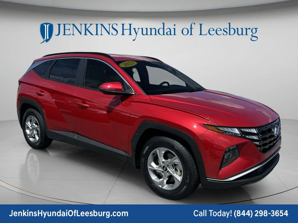 Used 2023 Red Hyundai SEL image 1