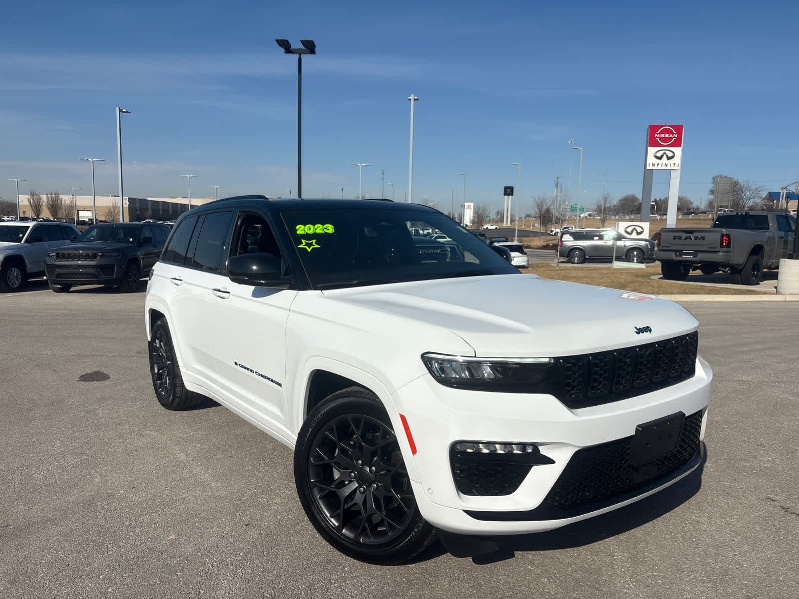 Used 2023 Jeep Grand Cherokee Summit Reserve 4xe with VIN 1C4RJYE65P8864537 for sale in Kansas City