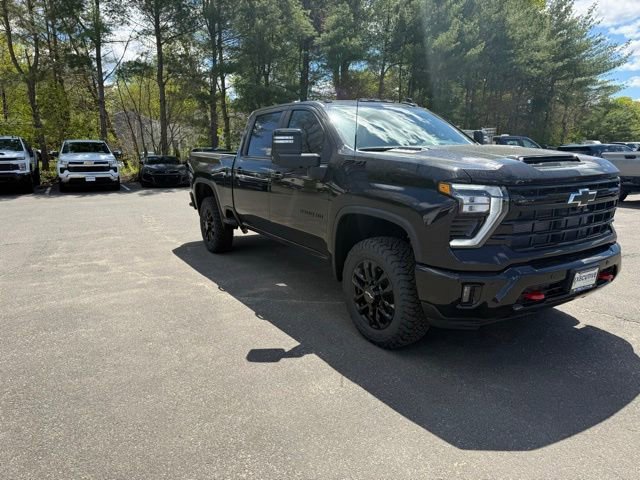 New 2026 Black Chevrolet LT image 7