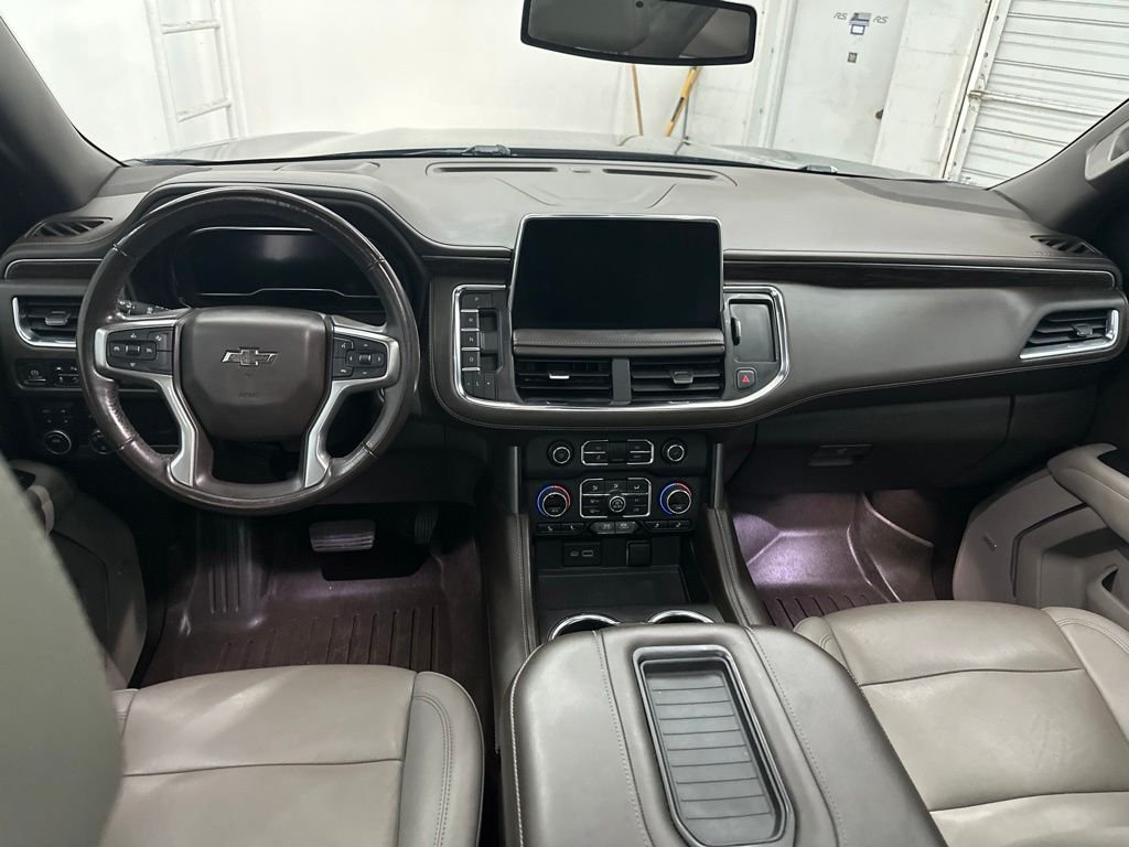 Used 2023 Black Chevrolet Z71 image 24