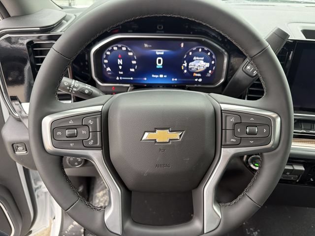 New 2026 Summit White Chevrolet LT (2FL) image 15