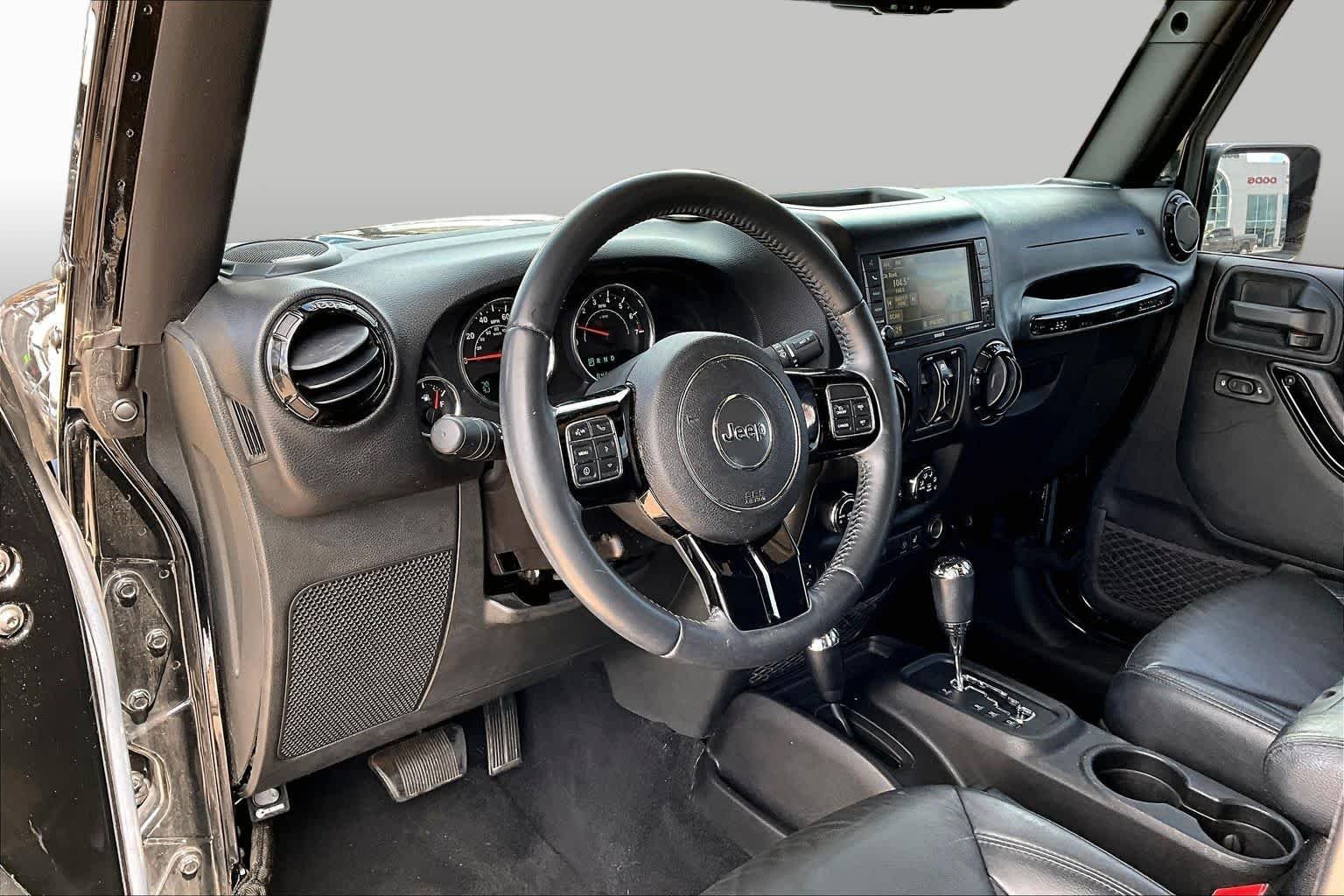 Used 2015 Black Clearcoat Jeep Altitude image 12
