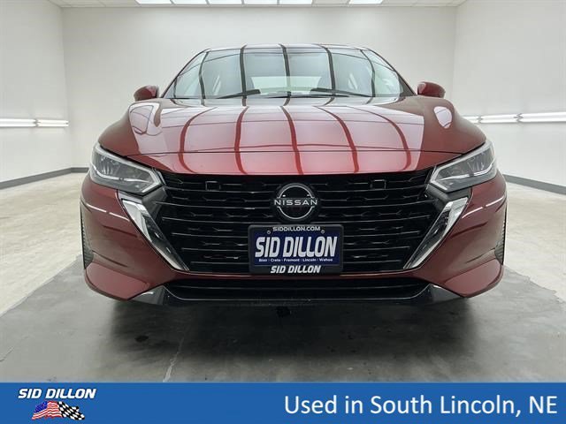 Used 2024 Scarlet Ember Tintcoat Nissan SV image 2