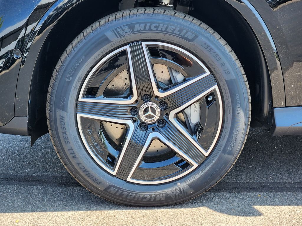 New 2027 Black Mercedes-Benz GLC 300 4MATIC® image 20