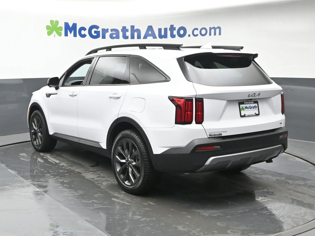 Used 2023 White Kia X-Line SX Prestige image 30
