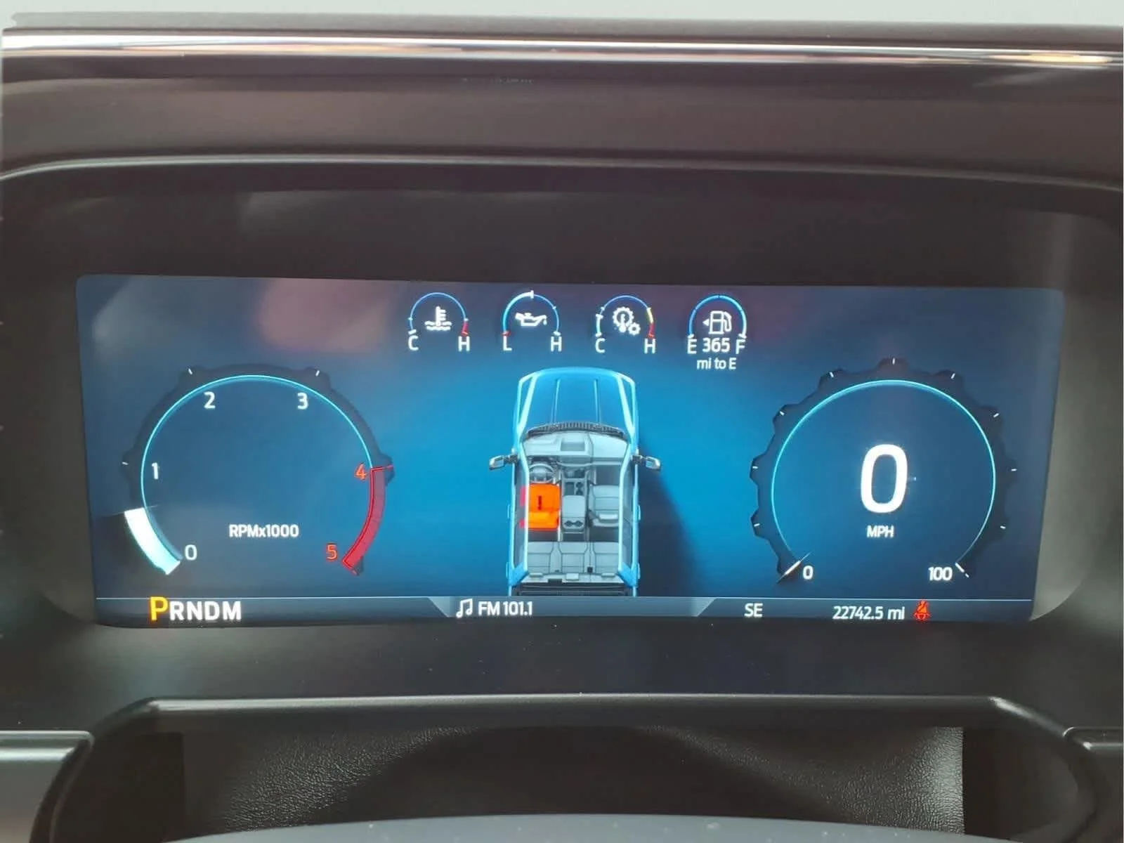 Used 2024 Agate Black Metallic Ford LARIAT image 22