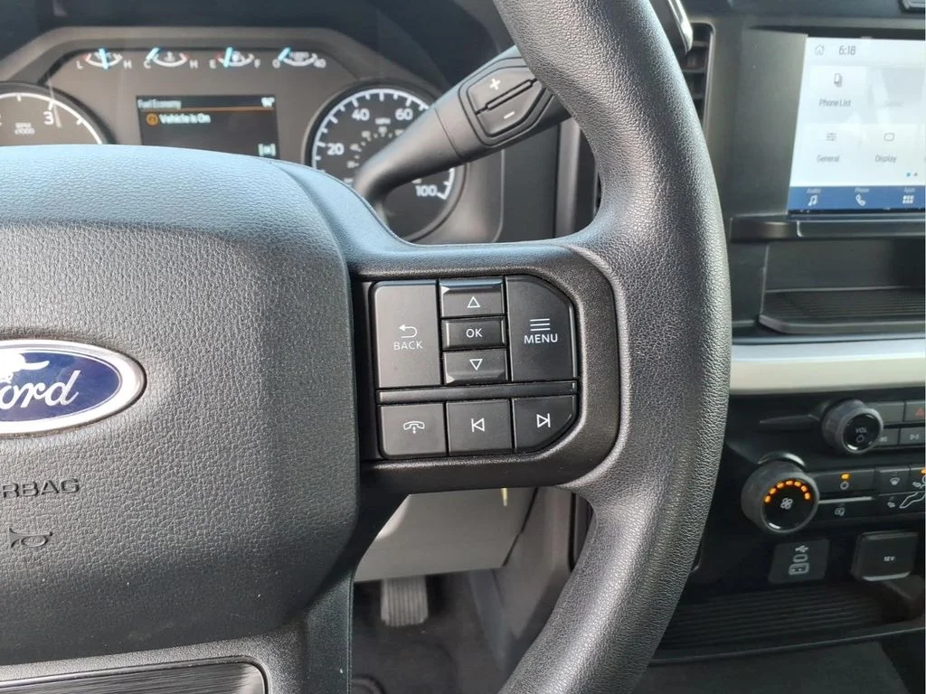 Used 2025 Gray Ford XLT image 25