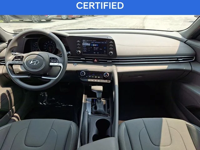 Used 2023 Black Hyundai SEL image 15