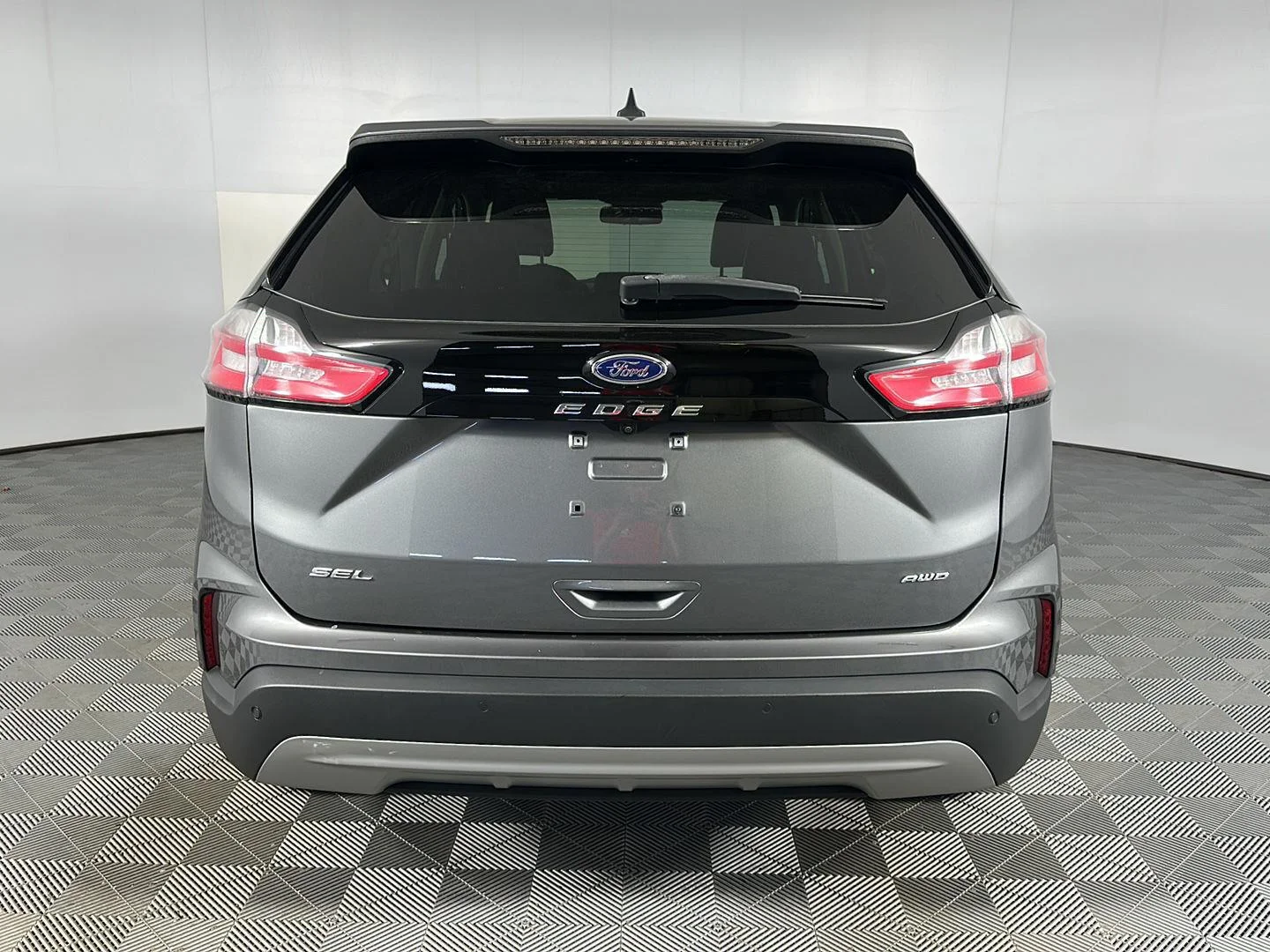 Used 2023 Carbonized Gray Ford SEL image 23