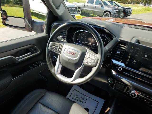 Used 2025 Red GMC SLT image 18