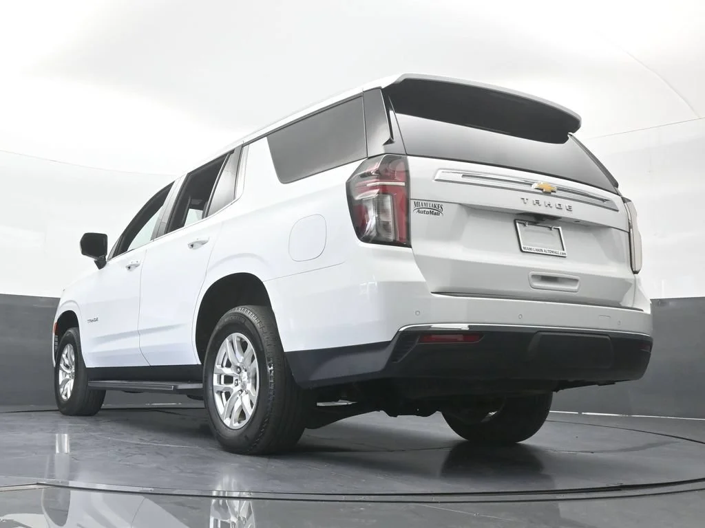 Used 2024 Summit White Chevrolet LT image 56