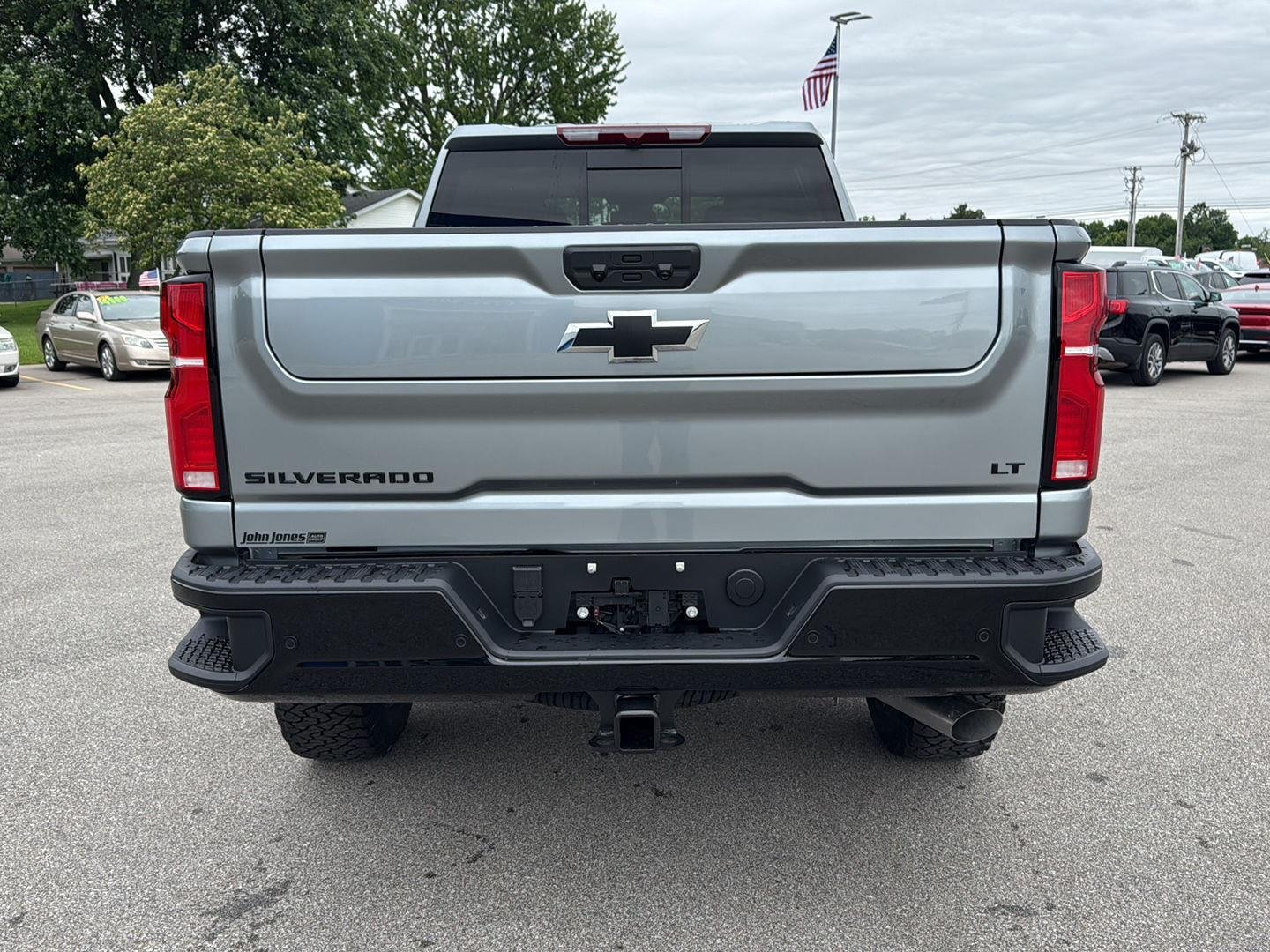 New 2026 Sterling Gray Metallic Chevrolet LT image 18