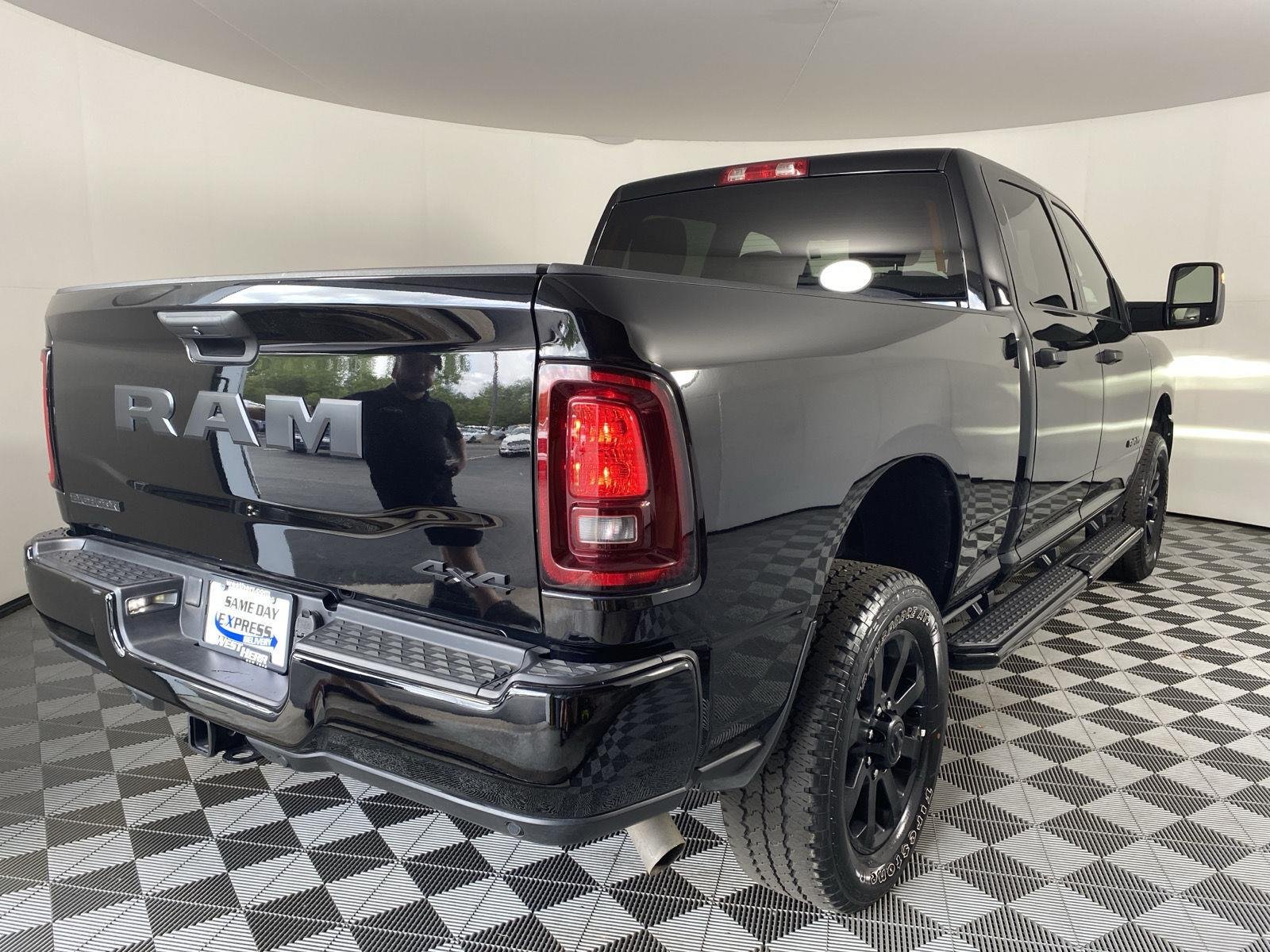 Used 2025 Diamond Black Crystal Pearlcoat Ram Big Horn image 6