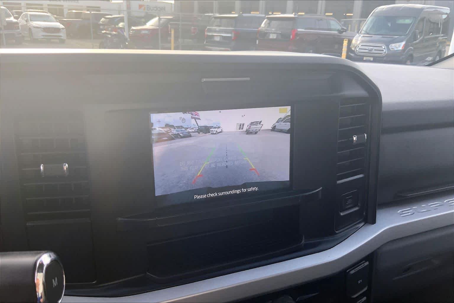 Certified Used 2025 Oxford White Ford XLT image 24