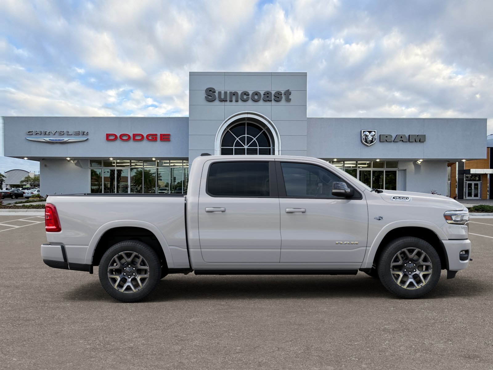 New 2026 Bright White Clear-Coat Exterior Paint RAM LARAMIE image 106