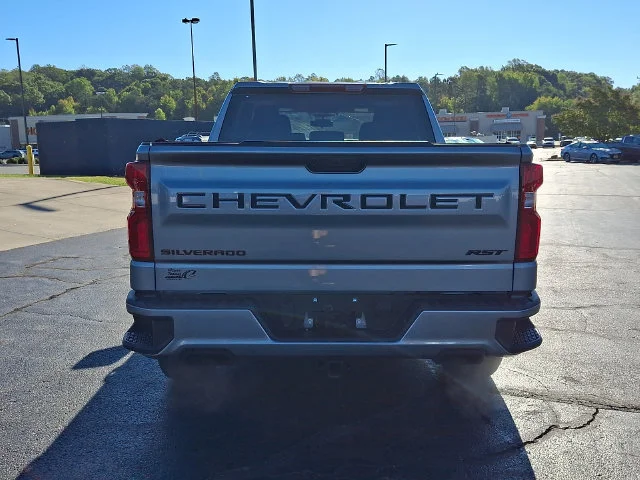 Used 2024 Gray Chevrolet RST image 5