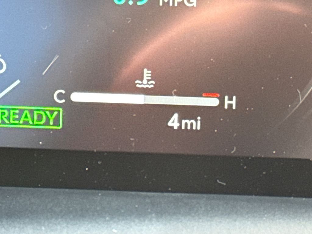 2026 Toyota Corolla XLE - Photo 19