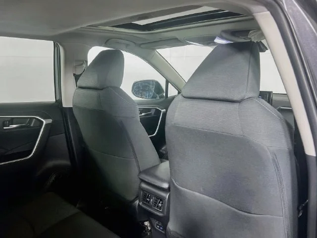 Used 2022 Magnetic Gray Metallic Toyota XLE image 8