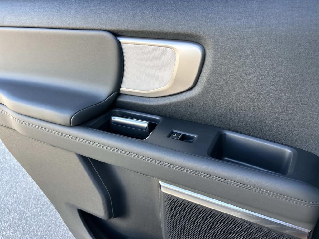 New 2026 Agate Black Metallic Ford Active image 16