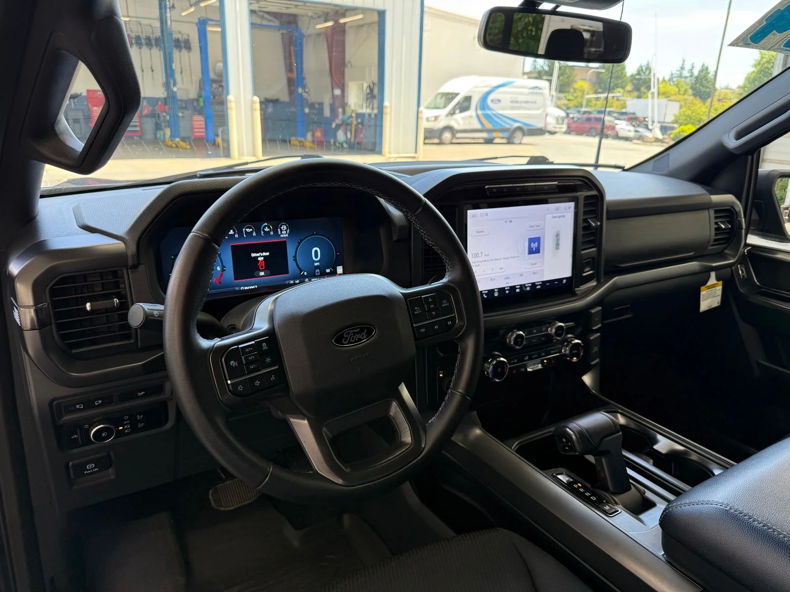 Used 2024 Black Ford XLT image 13
