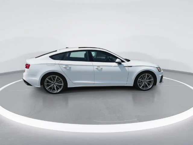 Used 2025 White Audi 45 S line Premium Plus image 9