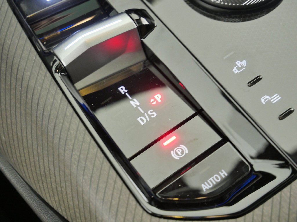 Used 2026 Dark Graphite Metallic BMW 30 xDrive image 48