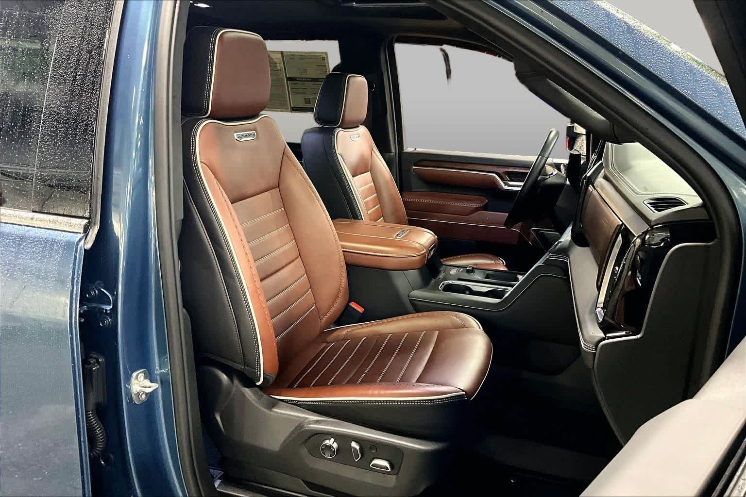 Used 2026 Downpour Metallic GMC Denali Ultimate image 8