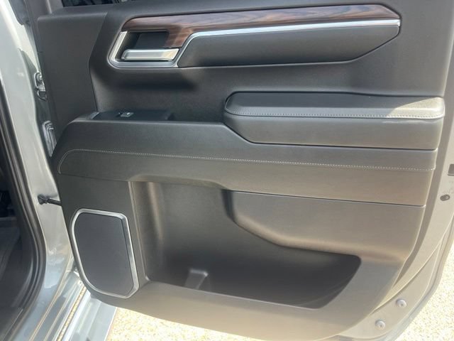 Used 2024 Sterling Metallic GMC SLT image 23