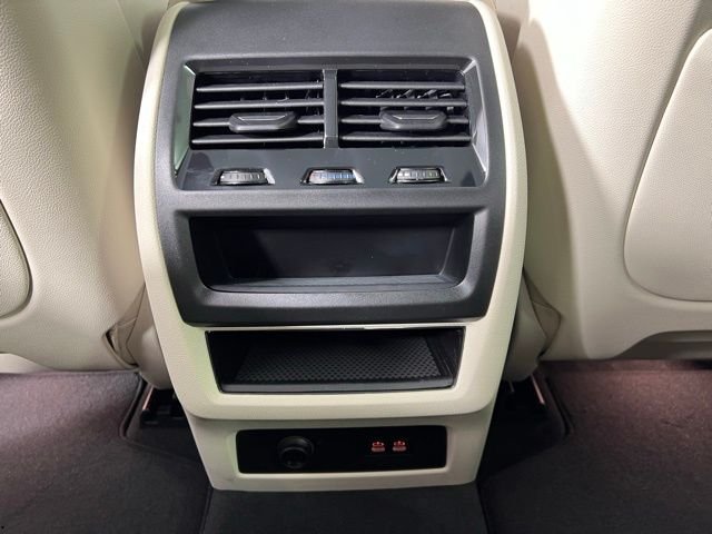 New 2026 Gray BMW xDrive40i image 33