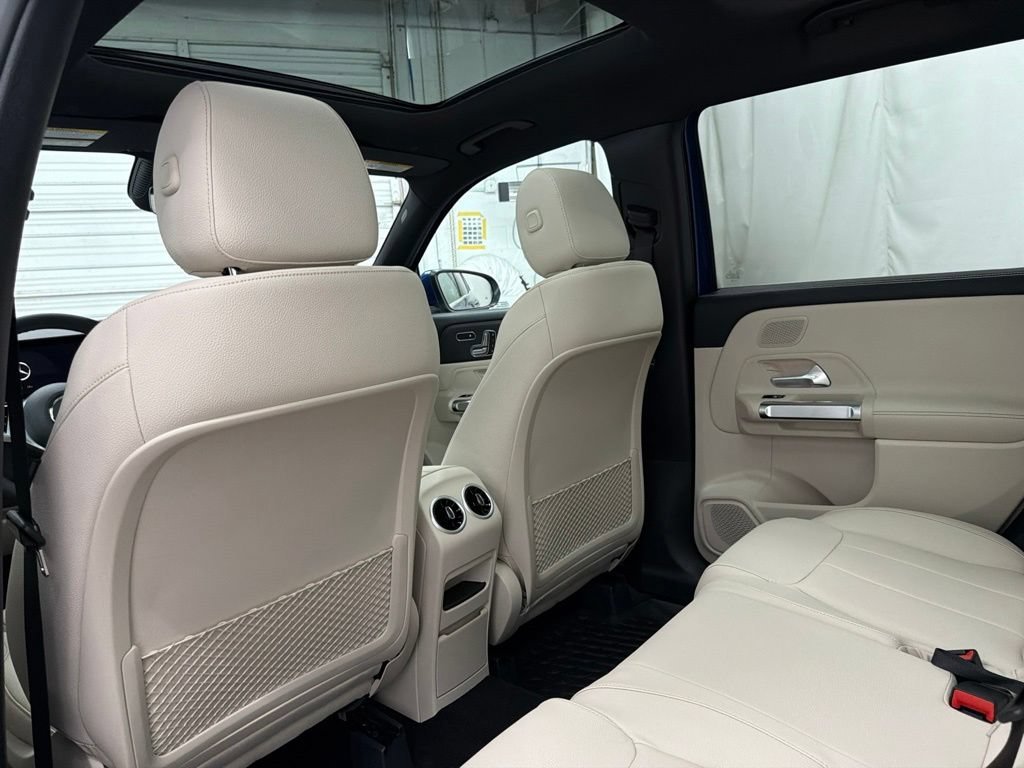 New 2026 Starling Blue Metallic Mercedes-Benz GLB 250 image 52