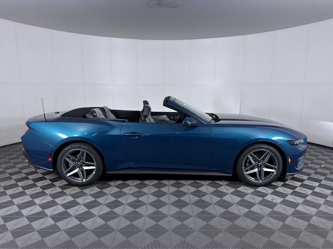 New 2026 Adriatic Blue Metallic Ford EcoBoost Premium image 31