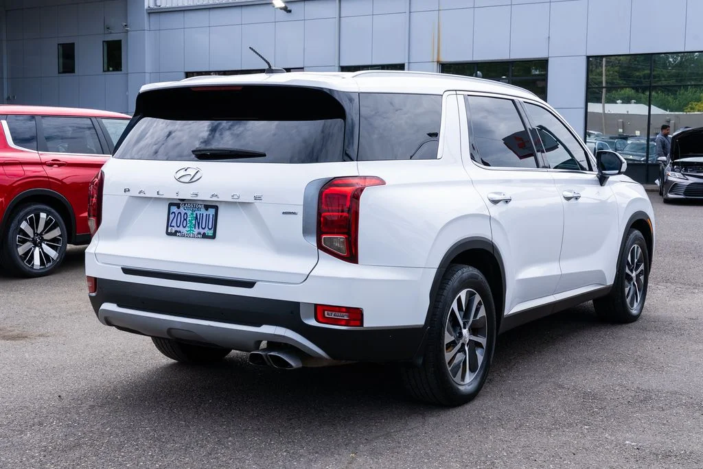Used 2020 White Hyundai SEL image 7