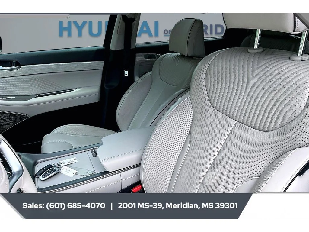 Used 2024 Abyss Black Pearl Hyundai Calligraphy image 18