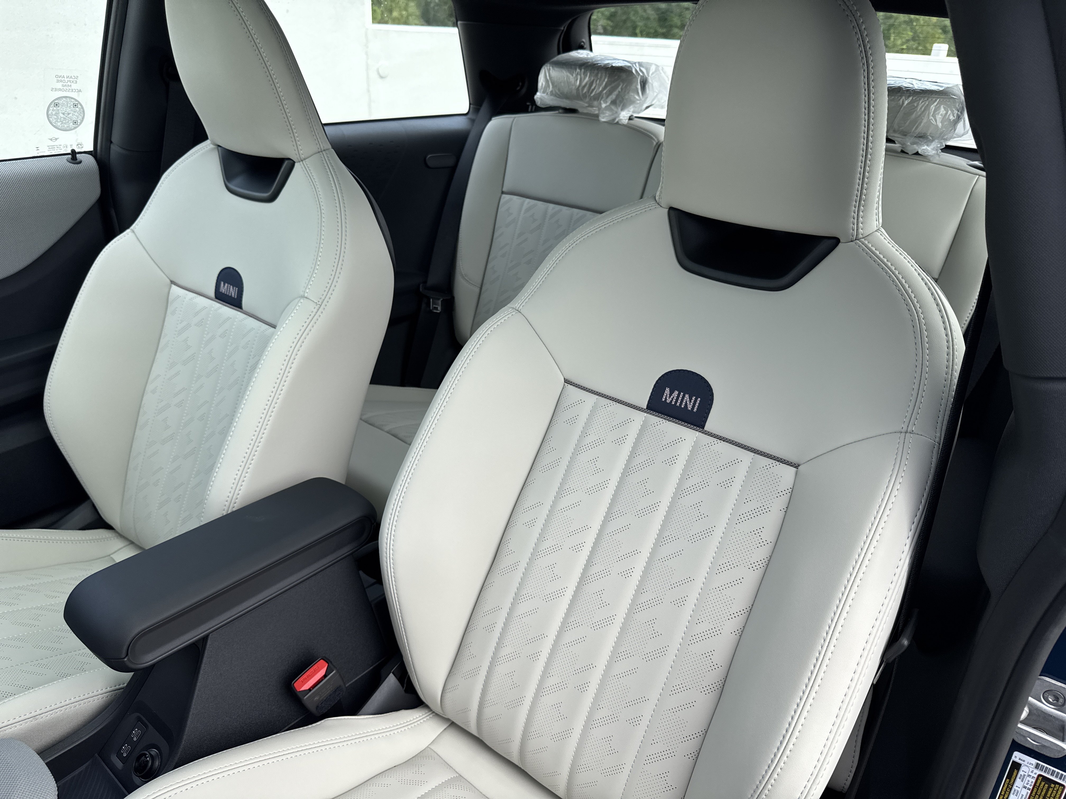 2026 MINI Hardtop 2 Door S - Photo 24