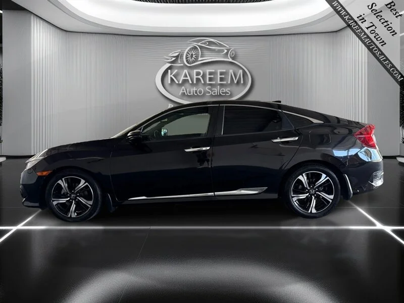 Used 2016 Black Honda Touring image 8