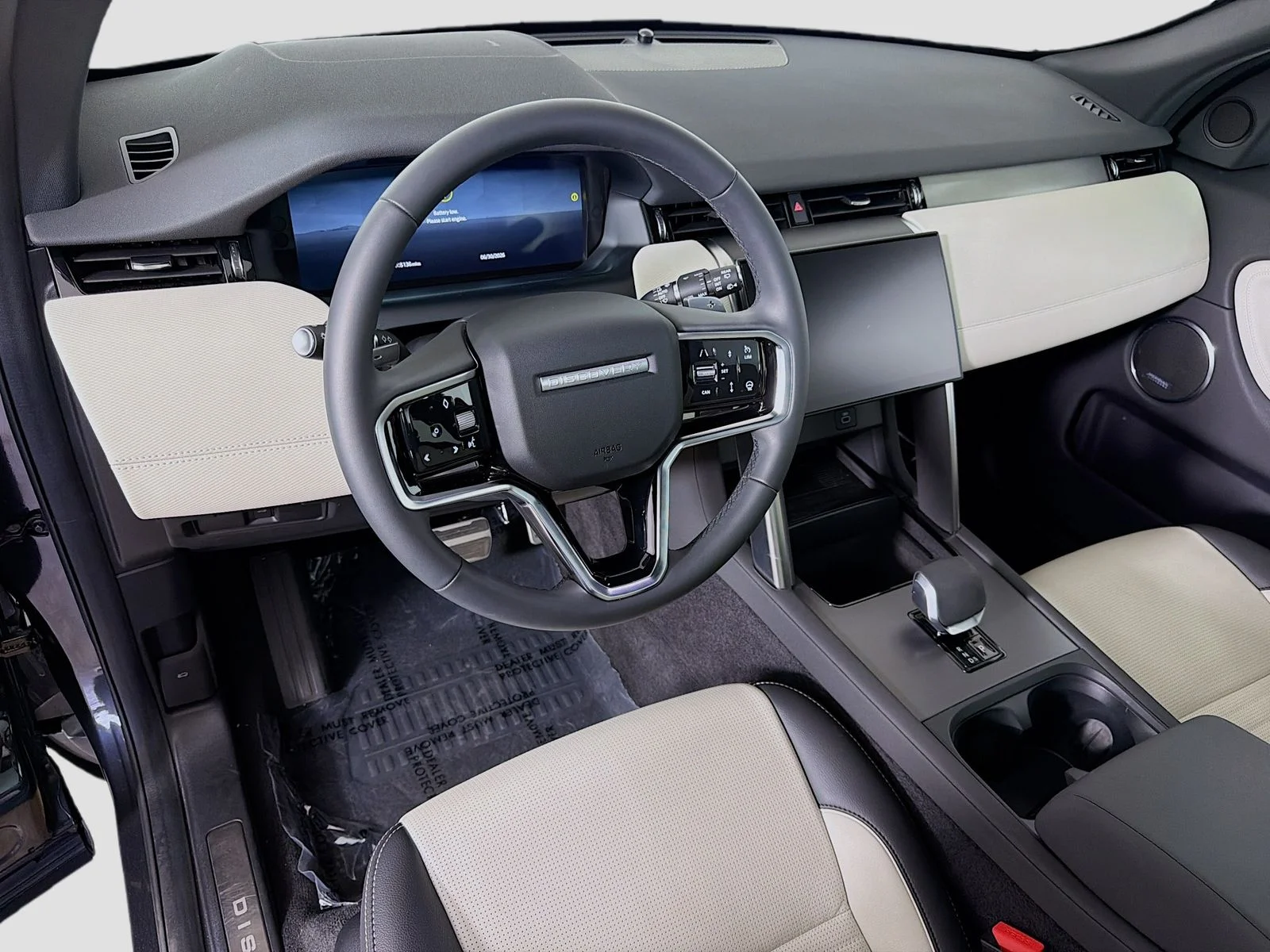 Used 2025 Carpathian Gray Premium Metallic Land Rover SE image 10